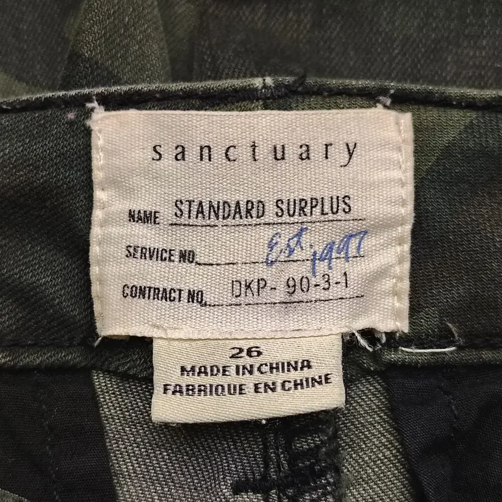 Sanctuary Standard Surplus Camo Skinny Jeans Women's 26 Military Utility Pants